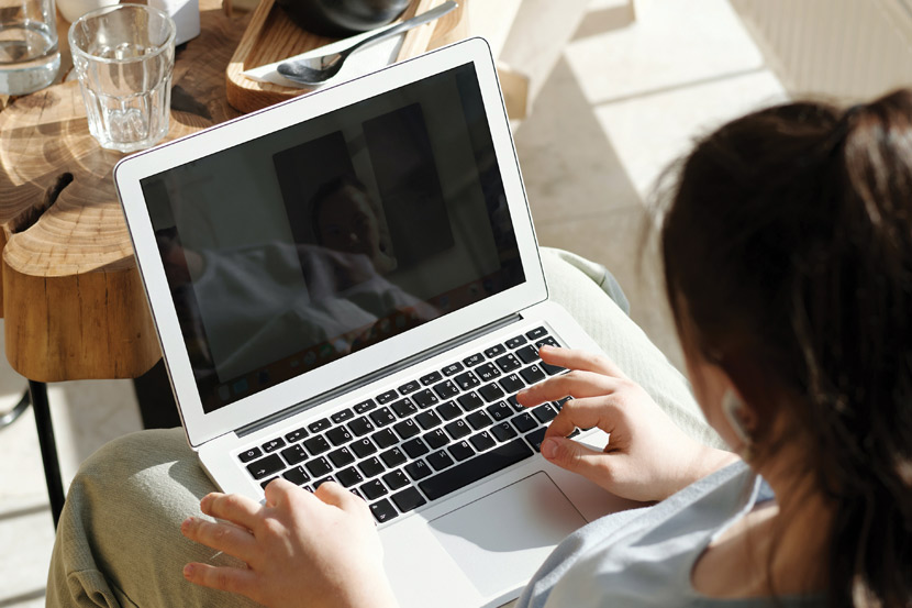 woman with laptop